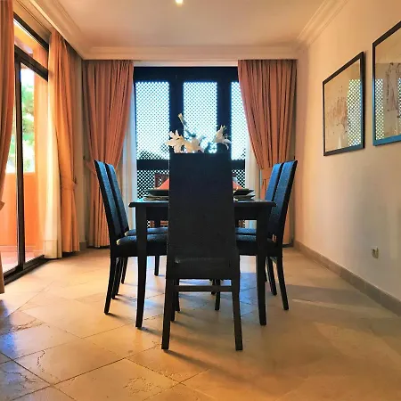 Apartment El Paraiso *