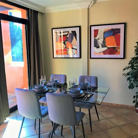 El Paraiso Apartment *