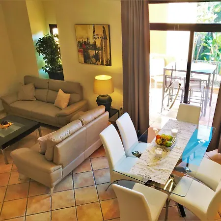 El Paraiso Apartment *