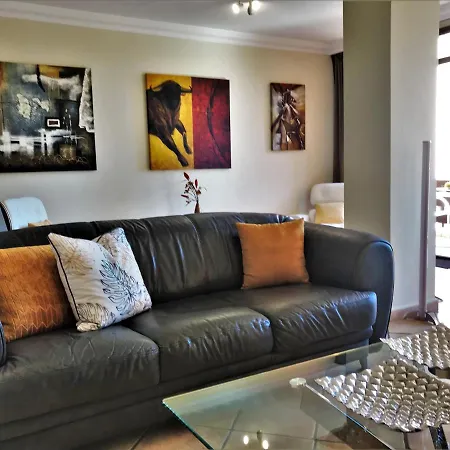 Apartment El Paraiso *