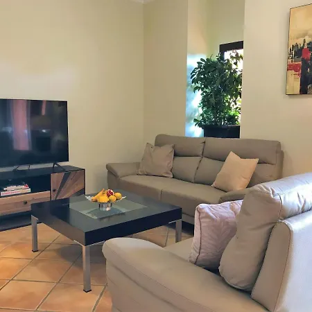 El Paraiso Apartment
