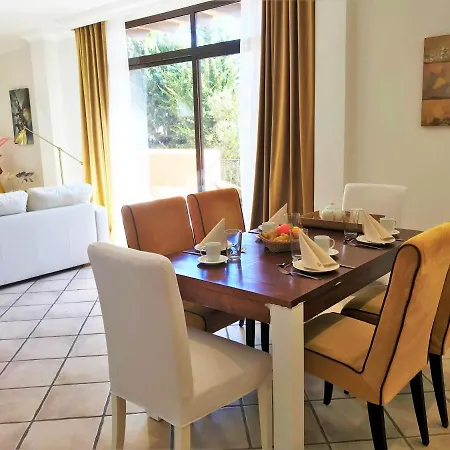 El Paraiso Apartment Estepona